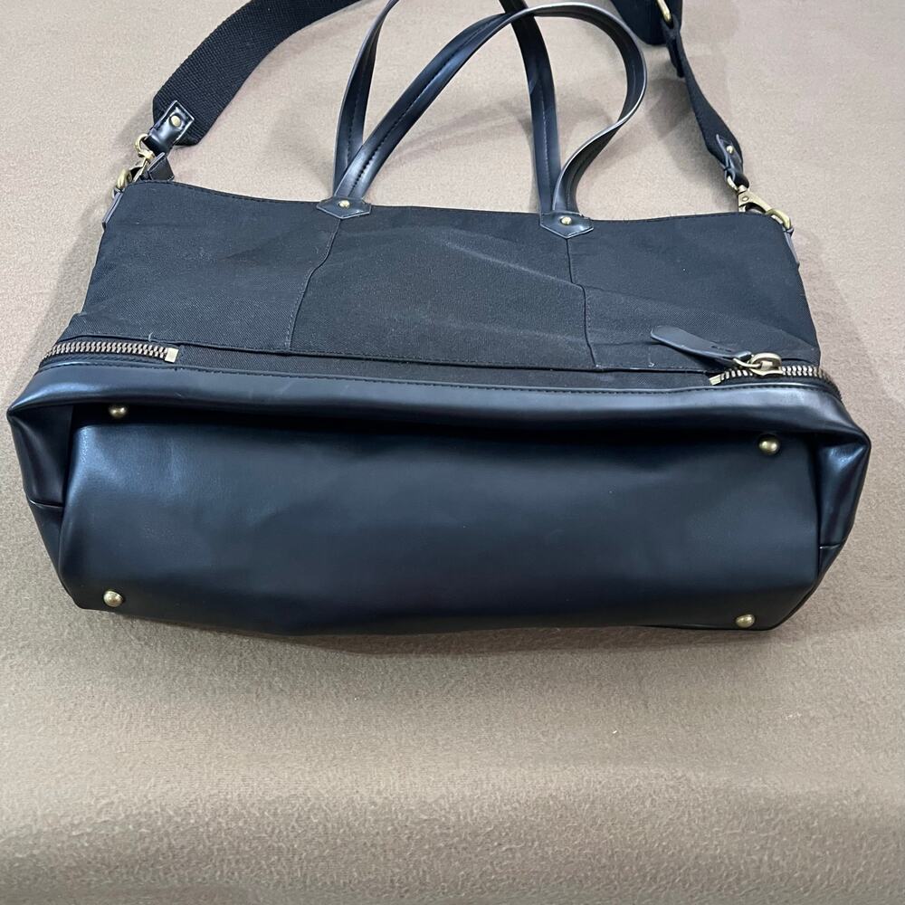 Clarks Black Adjustable Strap Multifunctional Tot… - image 8